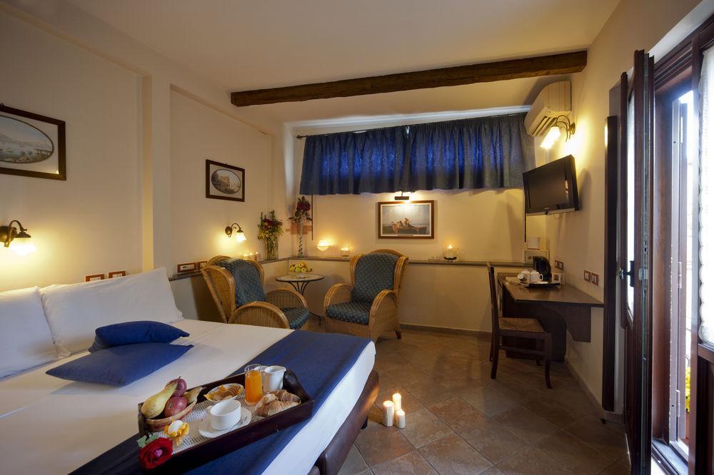 נאפולי Hotel Il Convento מראה חיצוני תמונה